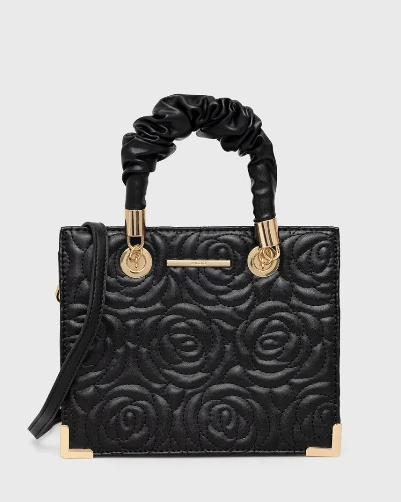 cierna crossbody kabelka