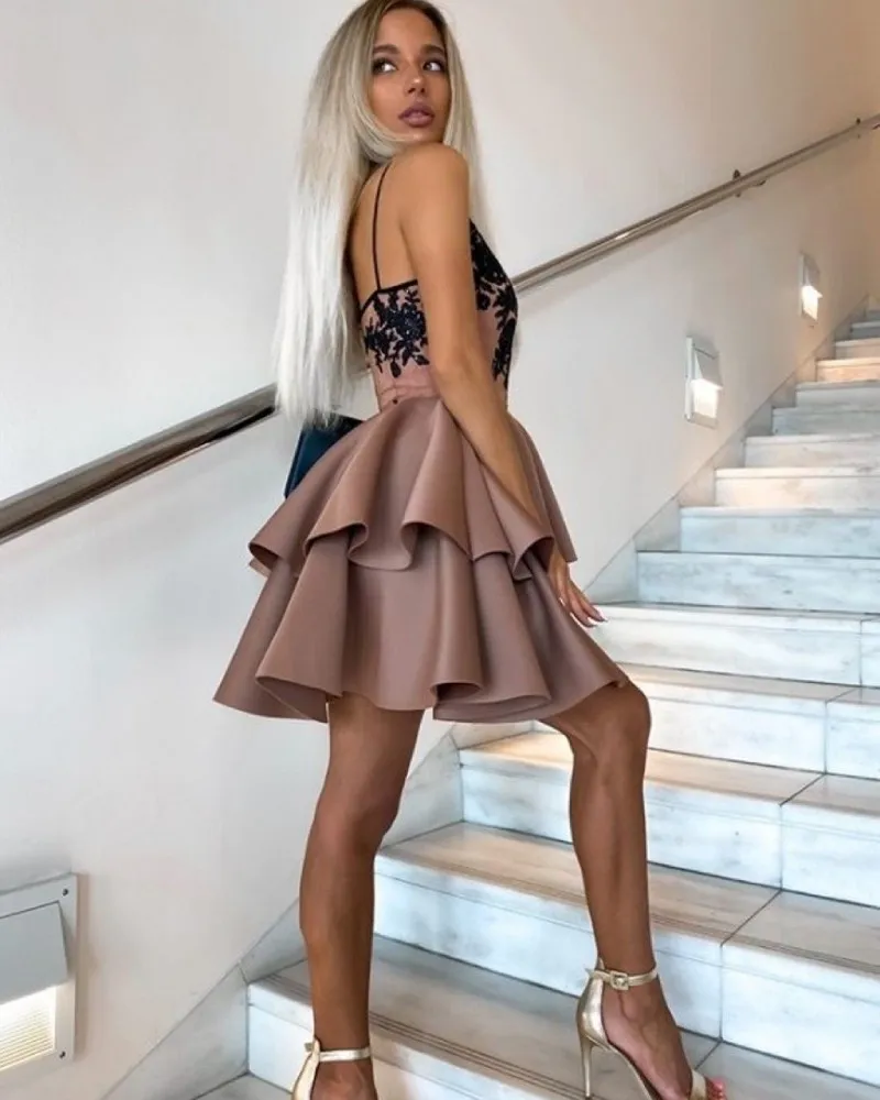 kratke saty s cipkou